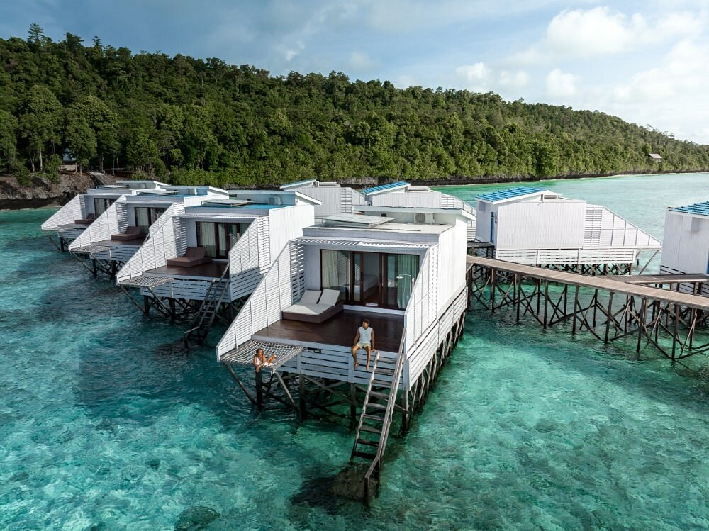 derawan island 5
