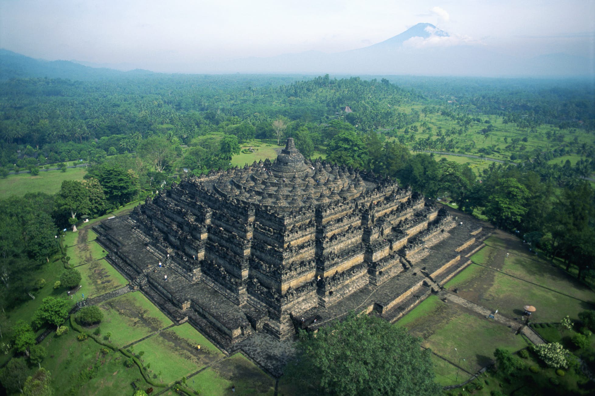 Borobudur & Prambanan