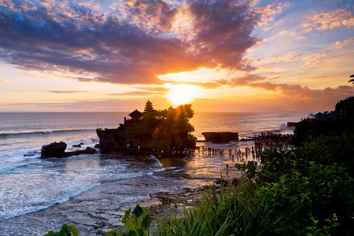 Bali offers a wealth of natural and cultural attractions. Explore Bali's hidden gems and must-see sights with our comprehensive guide to the island's most beautiful places