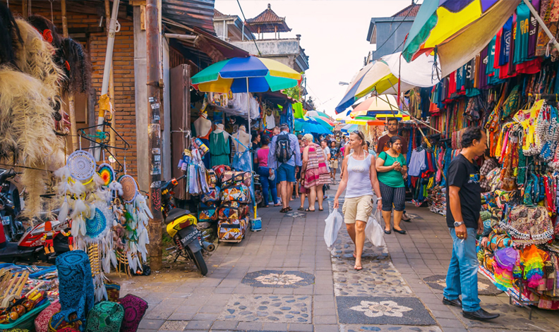 Bali offers a wealth of natural and cultural attractions. Explore Bali's hidden gems and must-see sights with our comprehensive guide to the island's most beautiful places