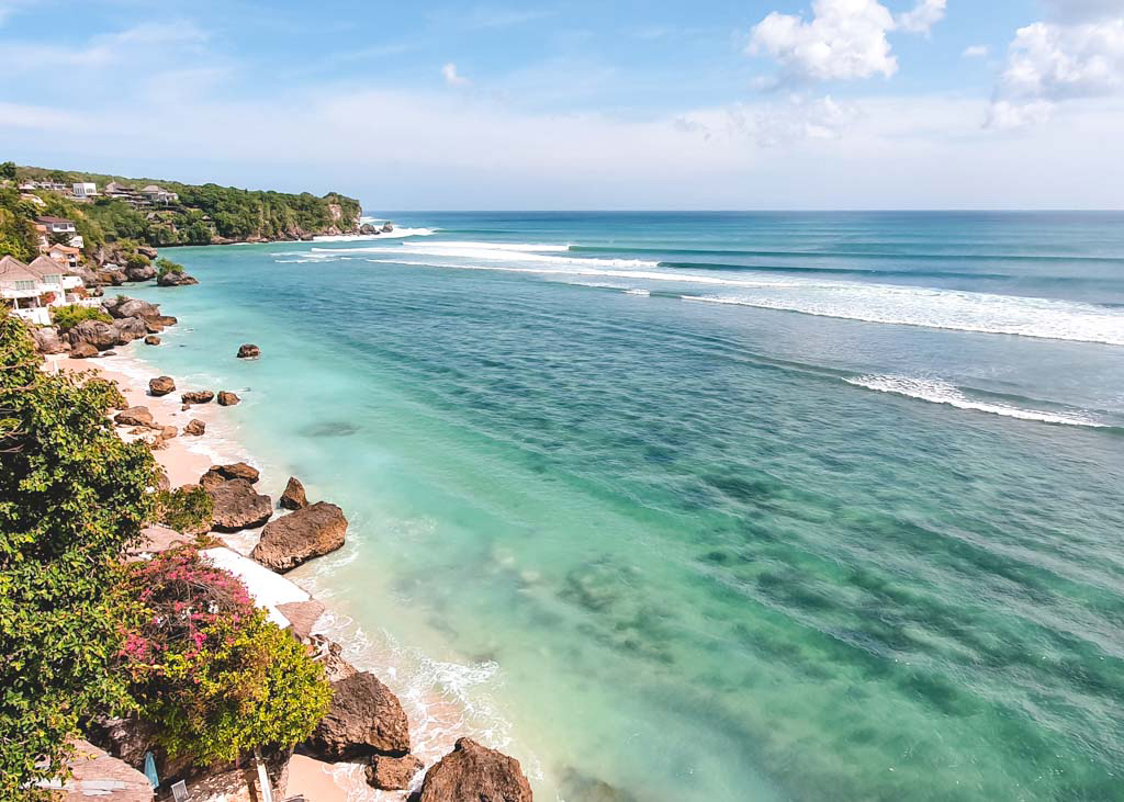Bali offers a wealth of natural and cultural attractions. Explore Bali's hidden gems and must-see sights with our comprehensive guide to the island's most beautiful places